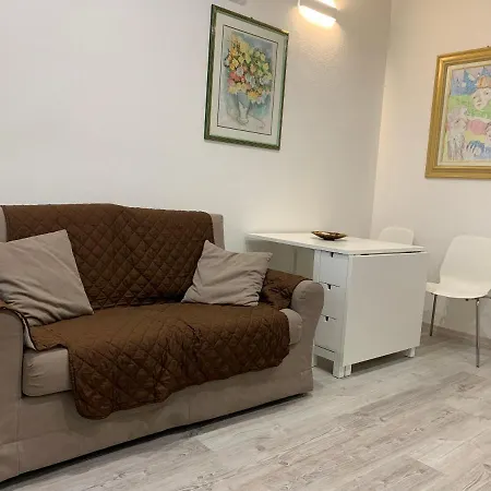 Allwhite Iun R5535 Διαμέρισμα