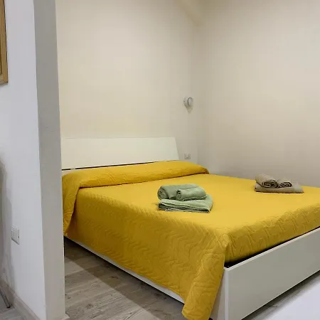 Allwhite Iun R5535 Apartman *